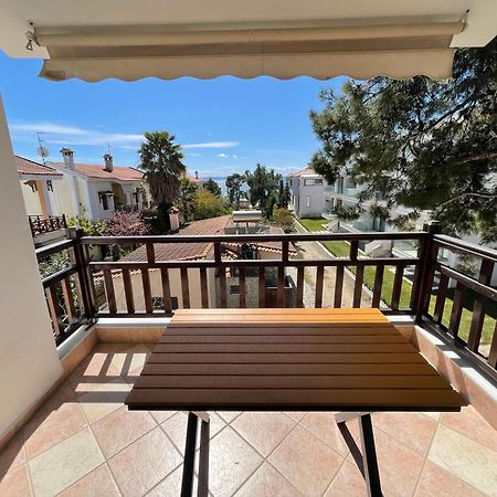 Galazia Akti Seaside Apartments Никити Екстериор снимка