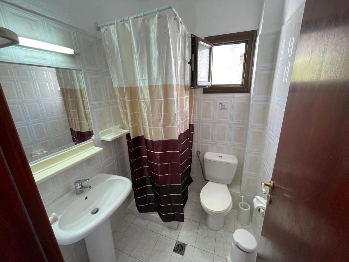 Galazia Akti Seaside Apartments Никити Екстериор снимка