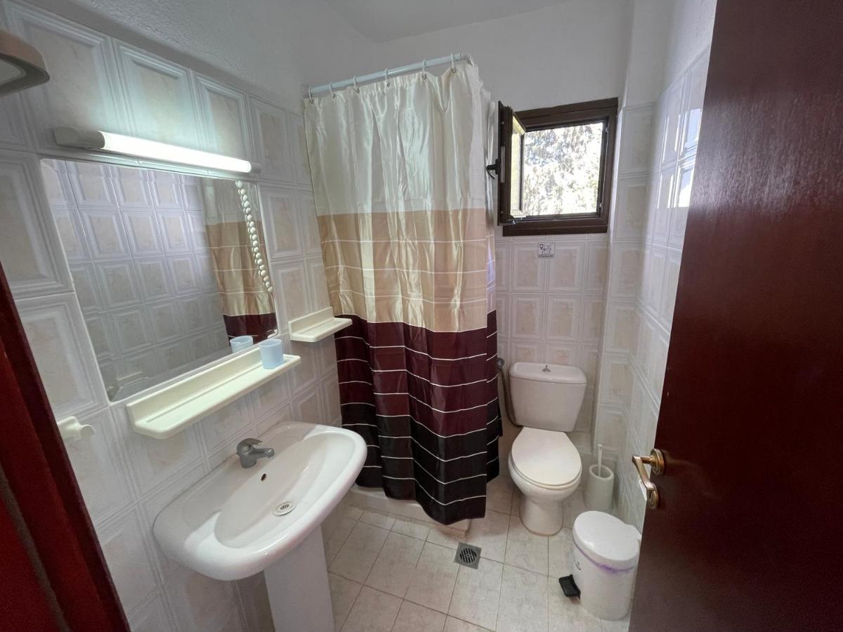 Galazia Akti Seaside Apartments Никити Екстериор снимка